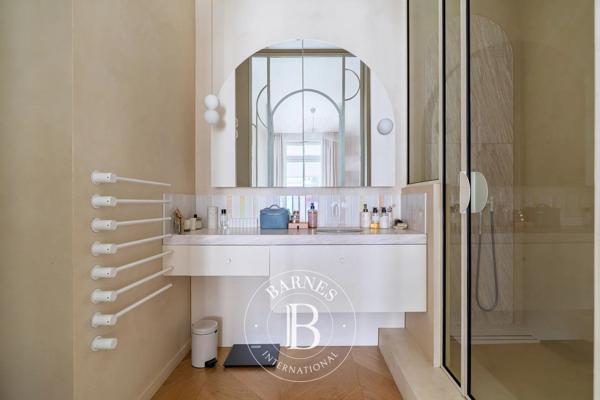 Paris 8ème, Appartement 4 Chambres -  214 m² à vendre