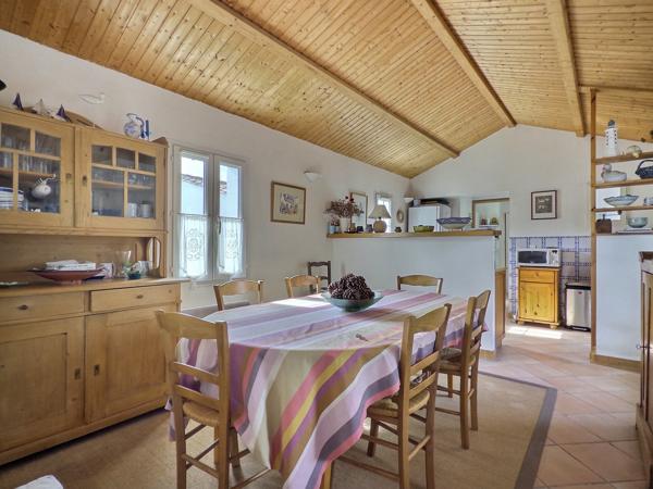 Maison plein cœur du village !