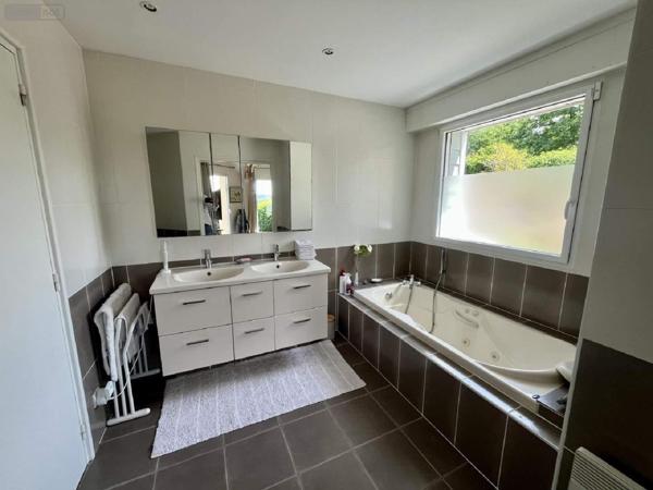 Maison à vendre à Laillé en Ille-et-Vilaine (35890), ref : 138/2269