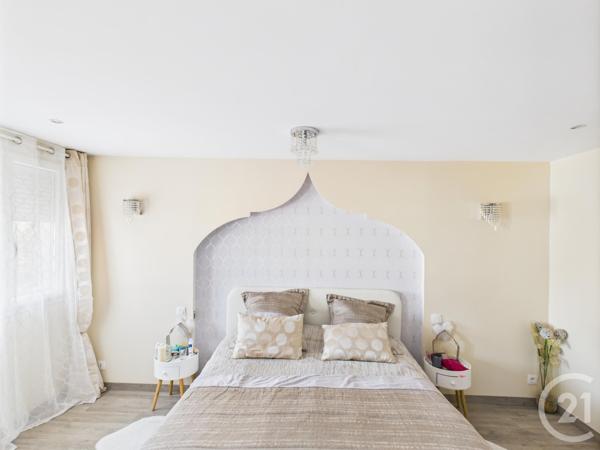 Maison à vendre  5 pièces - 278 m2 TRAPPES - 78