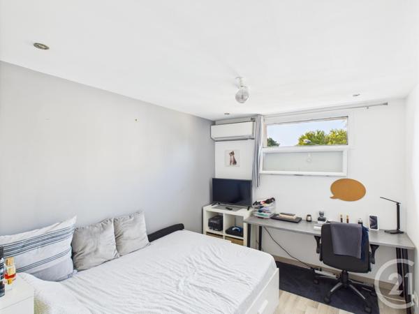 Maison à vendre  5 pièces - 278 m2 TRAPPES - 78