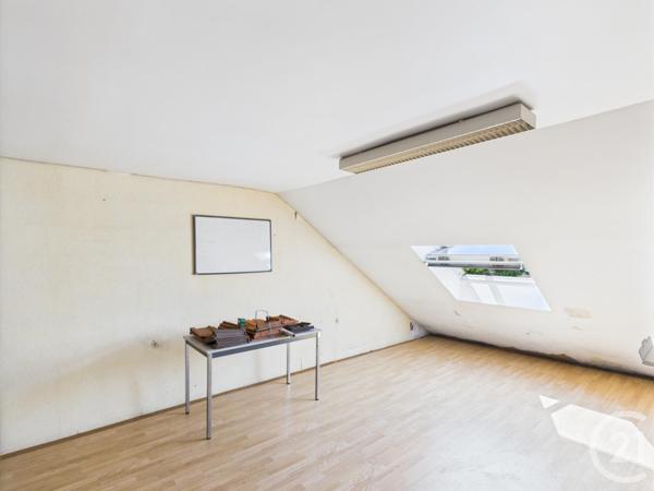 Maison à vendre  5 pièces - 278 m2 TRAPPES - 78