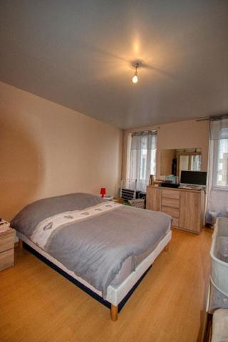 Grand appartement Port Louis 2 pièce(s) 64 m2