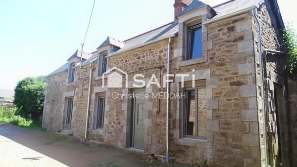 Maison en pierre, plein centre bourg