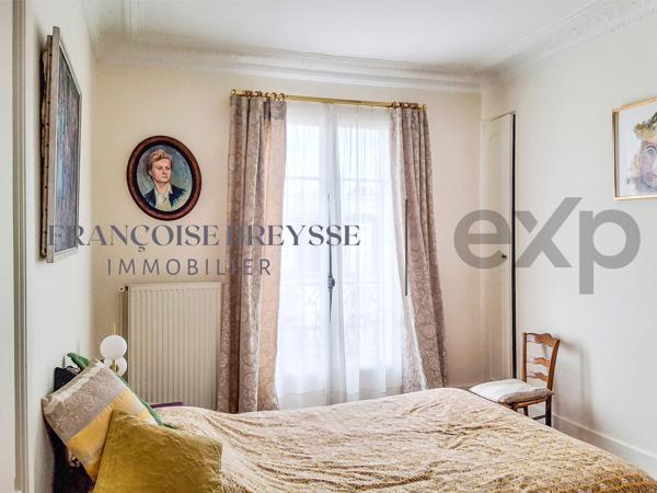 Paris 16e – Auteuil | Appartement de caractère avec balcon filant, étage élevé et ascenseur