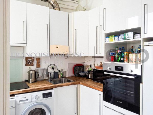 Paris 16e – Auteuil | Appartement de caractère avec balcon filant, étage élevé et ascenseur