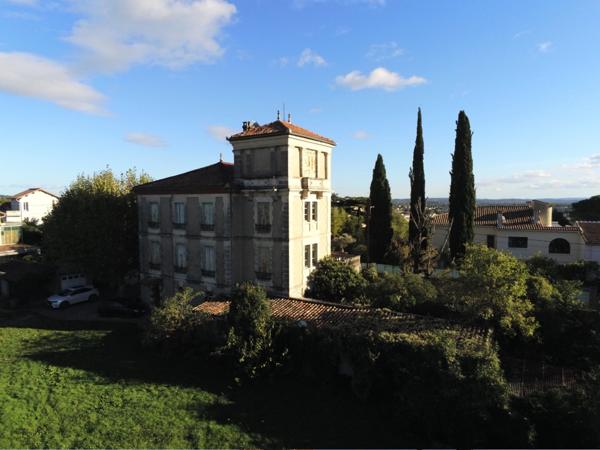 Dpt Gard (30), à vendre ALES maison P11 de 368 m² - Terrain de 2 030,00 m²