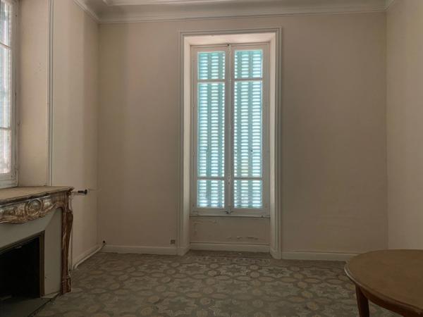 Dpt Gard (30), à vendre ALES maison P11 de 368 m² - Terrain de 2 030,00 m²