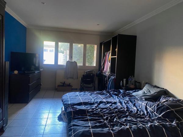 Dpt Gard (30), à vendre ALES maison P11 de 368 m² - Terrain de 2 030,00 m²