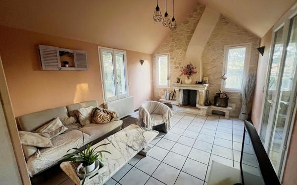 Maison à vendre    3 pièces • 98 m2 Étréchy