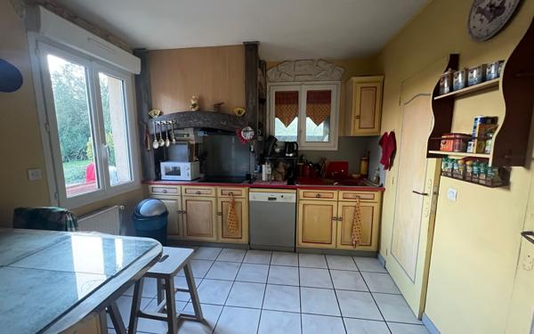 Maison à vendre    3 pièces • 98 m2 Étréchy