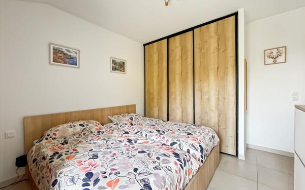 Appartement à vendre    2 pièces • 42,03 m2 Fréjus