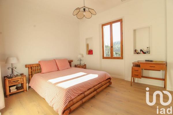 Maison à vendre 5 pièces 150 m² Grasse