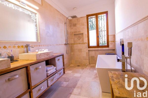 Maison à vendre 5 pièces 150 m² Grasse