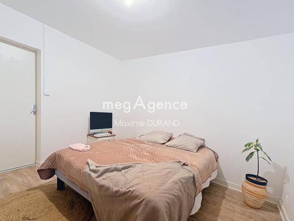 Immeuble à BEAUPREAU-EN-MAUGES, 49600 - 134m²