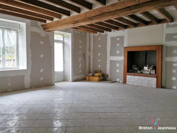 Longère à rénover secteur Bais