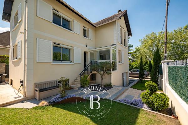 Rueil-Malmaison, Maison 3 Chambres -  150 m² à vendre