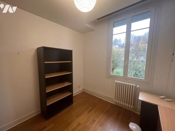 LISIEUX Appartement de 110 m² avec garage , cave et jardin