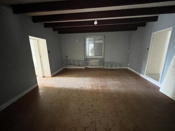 Maison à vendre |  Montmoreau-Saint-Cybard |  6 pièces | 112 m²