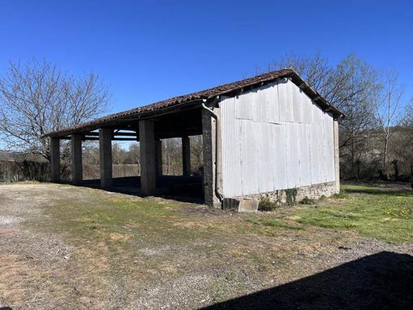 Maison à vendre |  Montmoreau-Saint-Cybard |  6 pièces | 112 m²