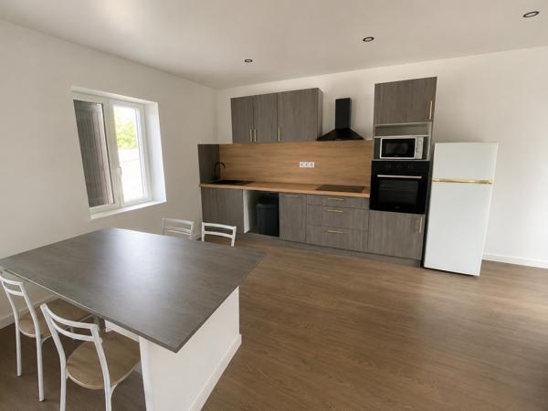 Maison 5 pièce(s) 4 chambre(s) 95 m²