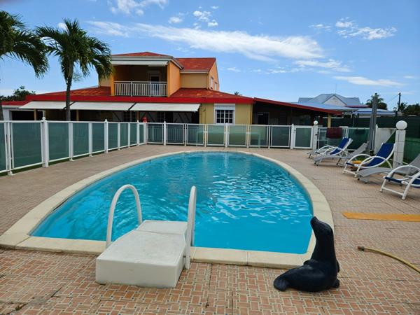 Dpt Guadeloupe (971), à vendre proche de Sainte Anne maison P7