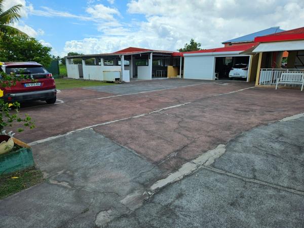 Dpt Guadeloupe (971), à vendre proche de Sainte Anne maison P7