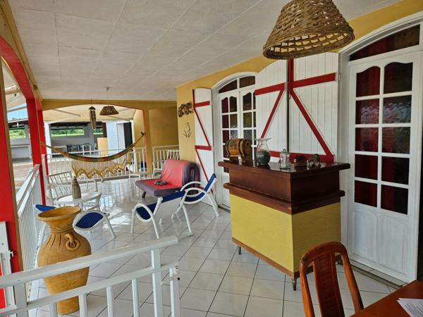 Dpt Guadeloupe (971), à vendre proche de Sainte Anne maison P7