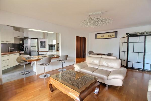 Appartement Suresnes 5 pièces 114 m² + terrasse 8 m² + cave