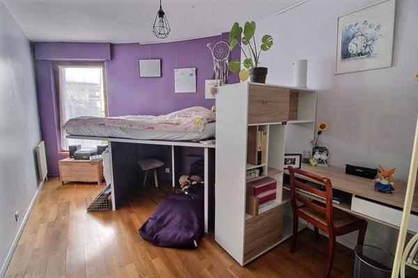 Appartement Suresnes 5 pièces 114 m² + terrasse 8 m² + cave