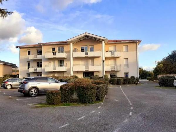 Appartement à louer 2 pièces 43.3m² Marmande (47200)