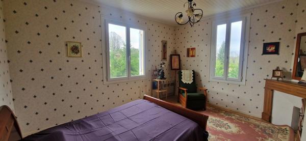 Maison à vendre 6 pièces de 135m² + studio 65m²(32)