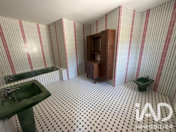 Maison à vendre 12 pièces 480 m² Saint-Aubin-le-Cloud