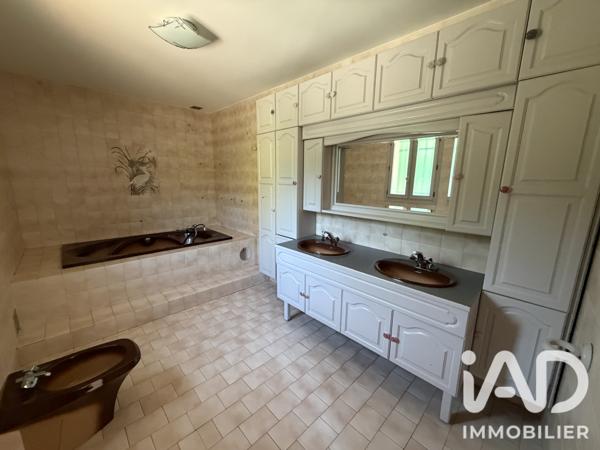 Maison à vendre 12 pièces 480 m² Saint-Aubin-le-Cloud