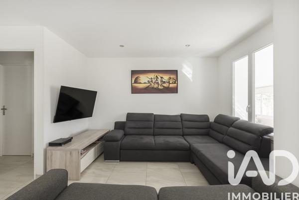 Maison à vendre 5 pièces 137 m² La Fare-les-Oliviers