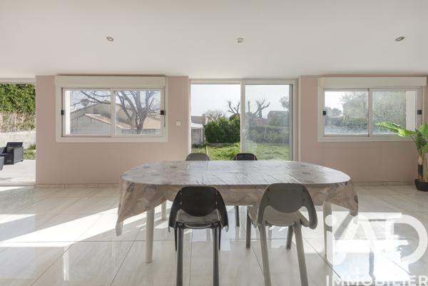 Maison à vendre 5 pièces 137 m² La Fare-les-Oliviers