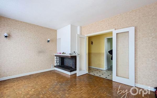 Maison à vendre    5 pièces • 111 m2 Montluçon