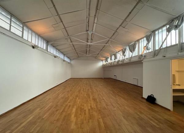 Bureau 2 pièces - 128 m²