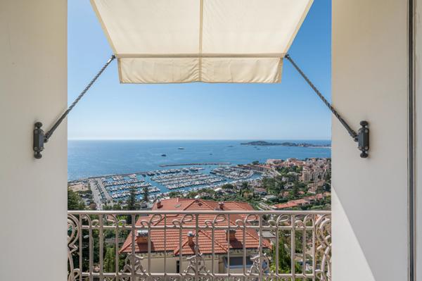 Luxueuse Villa Belle Epoque avec vue mer