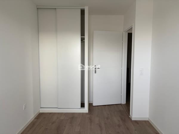 Location Appartement 5 pièces 87.57 m² - Cergy 95000