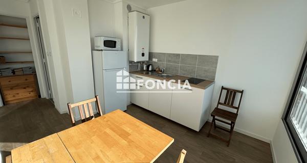 Location Studio meublé 34.55 m² - Marseille 13009