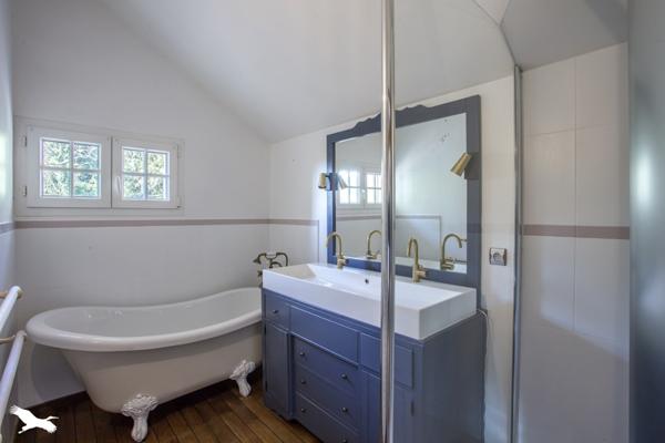 Maison à vendre |  Dompierre-sur-Mer |  8 pièces | 210 m²