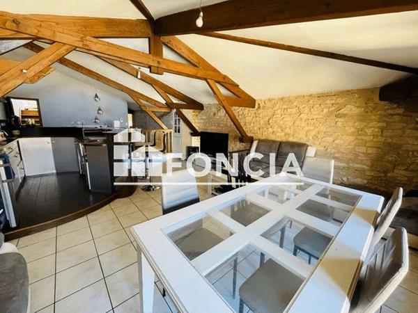 Location Appartement 4 pièces 87.14 m² - 11 RUE DU CHATEAU Anse 69480