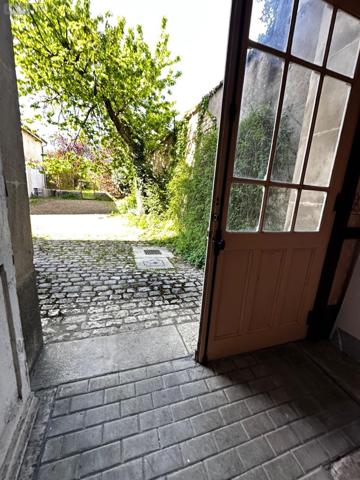 Appartement à vendre à Dole dans le Jura (39100), ref : A 2026 00081