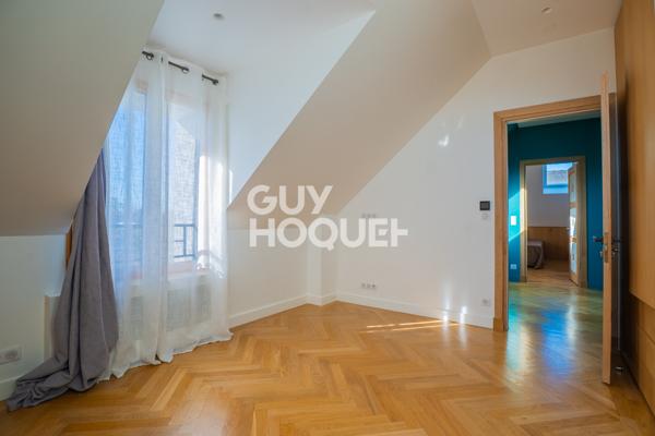 MAISON CONTEMPORAINE AVEC PRESTATIONS D'EXCEPTIONS