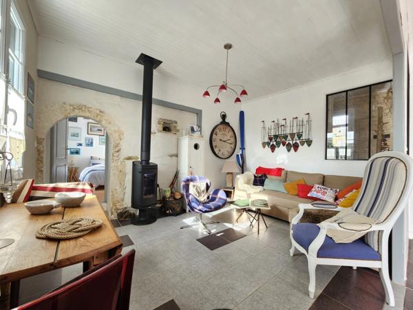 Maison de charme en pierre – 4 pièces – 75 m² – Île d’Oléron – 286 740 € HAI