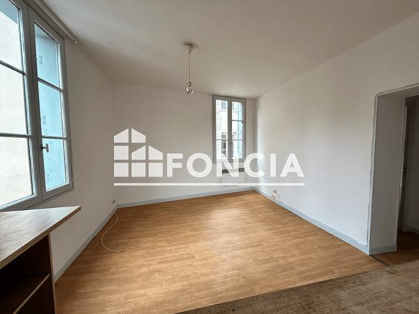 Location Appartement 2 pièces 31.7 m² - 1 PLACE DE LA MOTTE Limoges 87000