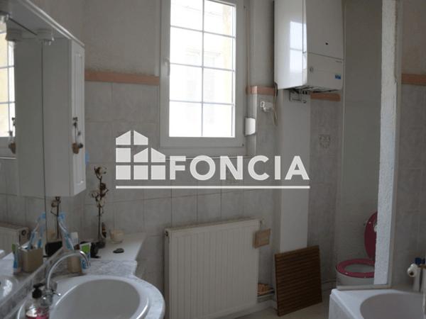 Location Appartement 2 pièces 69.71 m² - 1 PLACE CARNOT Agen 47000