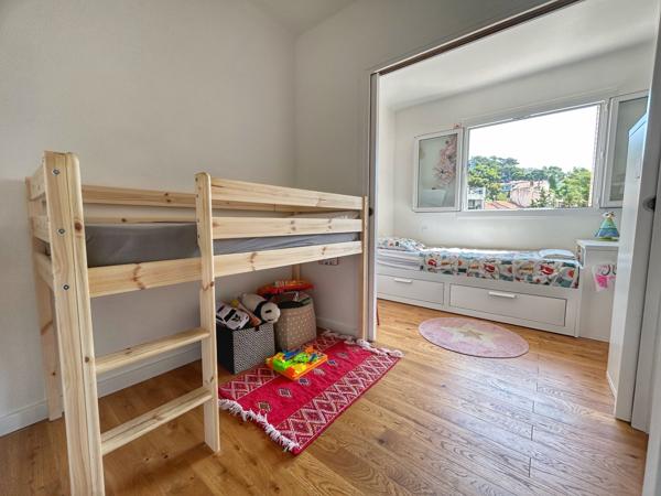 Appartement de type 3 avec cave au Roucas Blanc