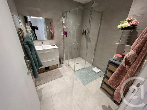 Appartement T4 à vendre  4 pièces - 101,34 m2 FOUGERES - 35